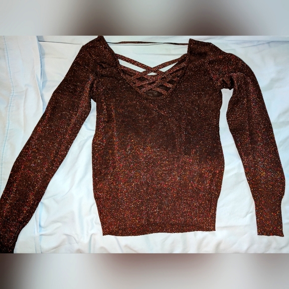 Sparkly Top - Picture 5 of 5